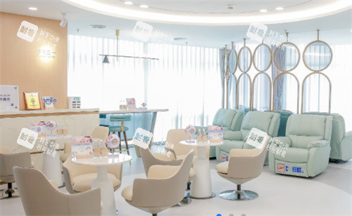 深圳悦瞳眼科休息区 深圳悦瞳眼科休息区
