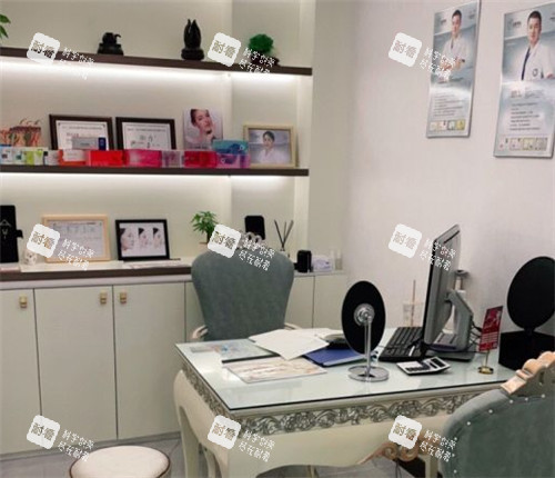 丹东富雅华医整形商谈间 丹东富雅华医整形商谈间