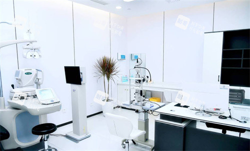 重庆爱成眼科环境