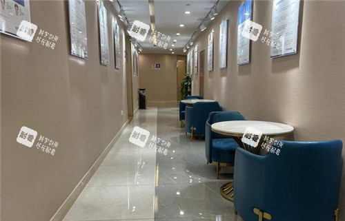 上海碧莲盛植发医院等待区 上海碧莲盛植发医院等待区