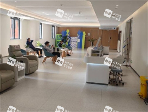 深北爱尔眼科医院大厅