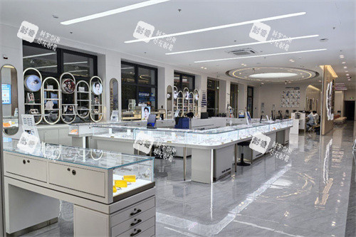 玉林华厦眼科医院配镜区环境 玉林华厦眼科医院配镜区环境