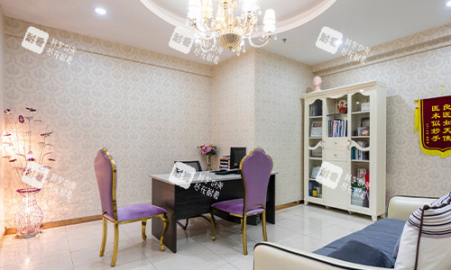 深圳罗文整形面诊室