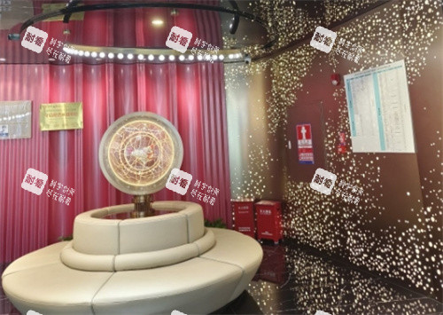 深圳艾瑞莎医疗美容医院休息区一角