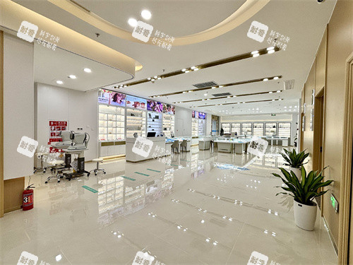 南京华厦眼科医院配镜