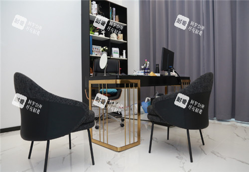 大连沙医生整形等待区照片