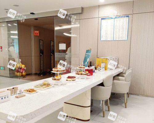 深圳悦瞳眼科休息区环境