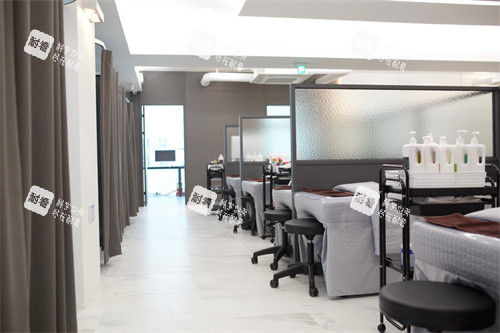 韩国ShineBeam皮肤科治疗区