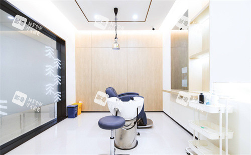 昆明雍禾植发治疗