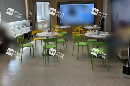 北京华德眼科医院休息区 北京华德眼科医院休息区