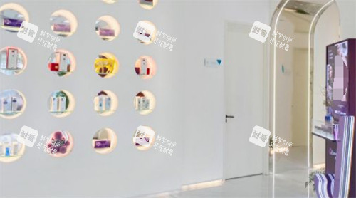 青岛灿辰医疗美容产品展示区