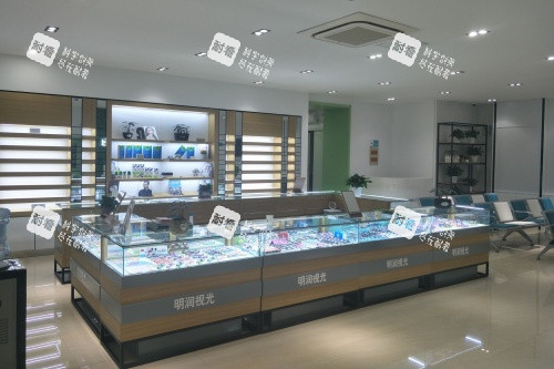 潍坊明润眼科医院验配室 潍坊明润眼科医院验配室