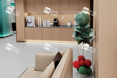 济南丽合医疗美容内部休息等待区环境 济南丽合医疗美容内部休息等待区环境