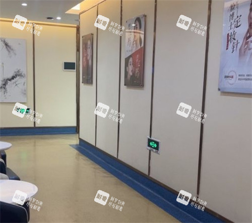厦门脸博士医疗美容医院走廊环境图片
