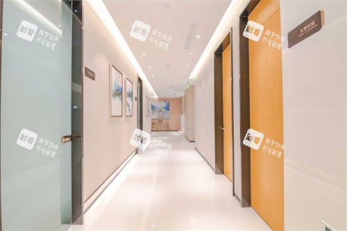 南京艺星医疗美容走廊环境