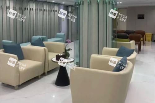 长春中妍整形美容医院大厅休息等待区环境
