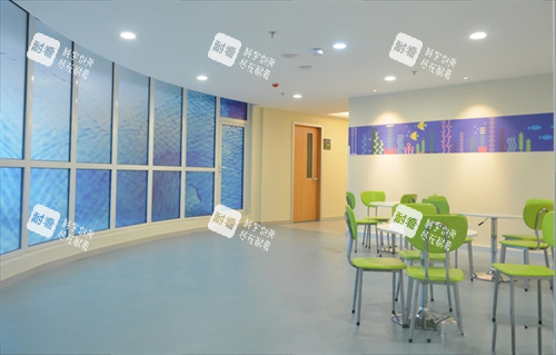 沧州爱尔眼科医院等候区