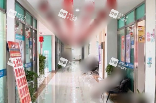 兰州华厦眼科医院过道