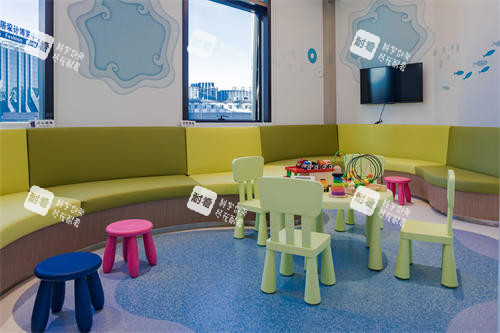 北京希玛林顺潮眼科医院小儿门诊儿童休息娱乐区