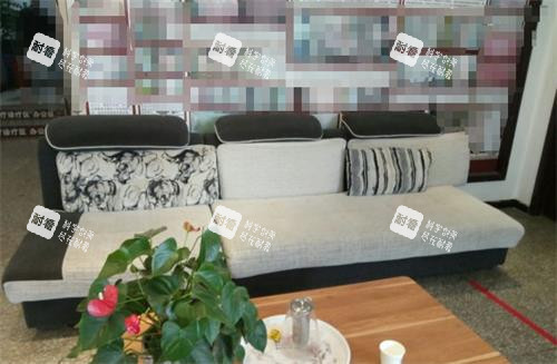 重庆华肤皮肤病医院等候区