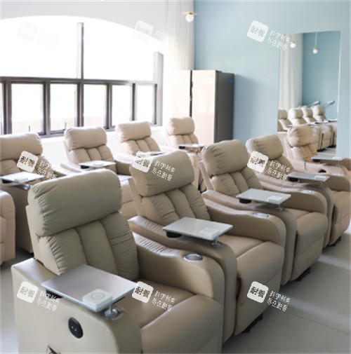 青岛博士医疗美容休息区环境