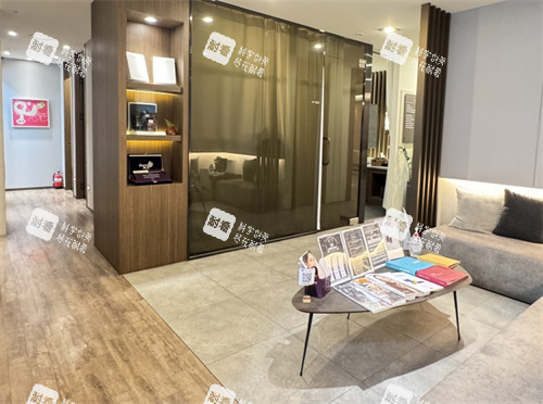 韩国Galleria凯丽雅皮肤科医院等待大厅一览图