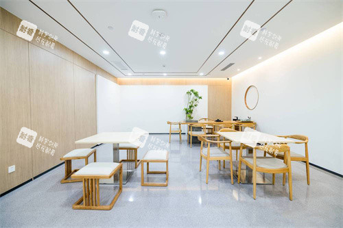 南昌雍禾植发休息等候区