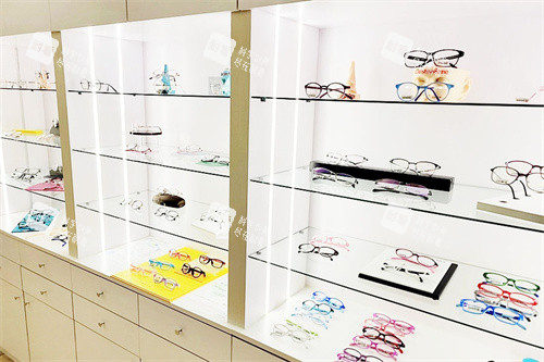 贝视得眼镜展示 贝视得眼镜展示
