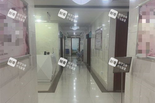 上海宏康医院私密科内部过道环境