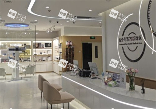 北京何氏眼科前台