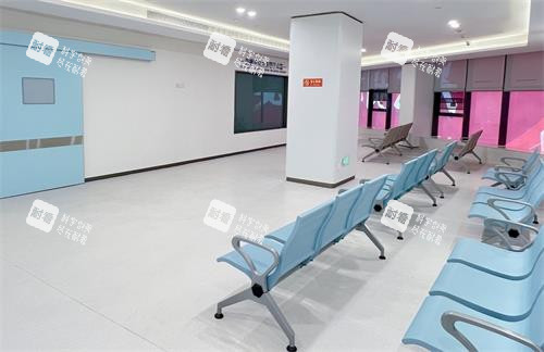 开封爱尔眼科等候区 开封爱尔眼科等候区