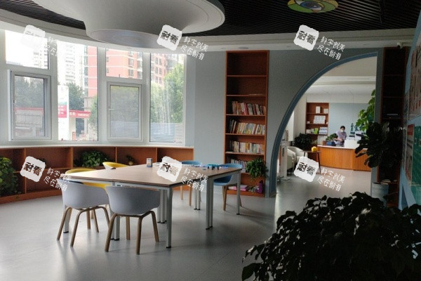 北京至亮眼科医院儿童区 北京至亮眼科医院儿童区