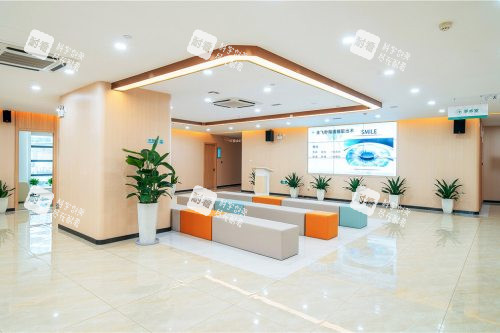 杭州茗视佳眼科医院大厅