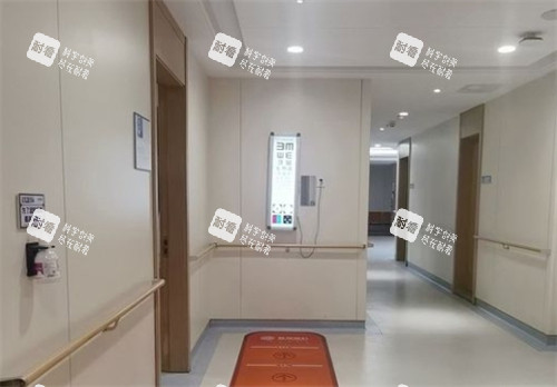 昆明普瑞眼科走廊环境