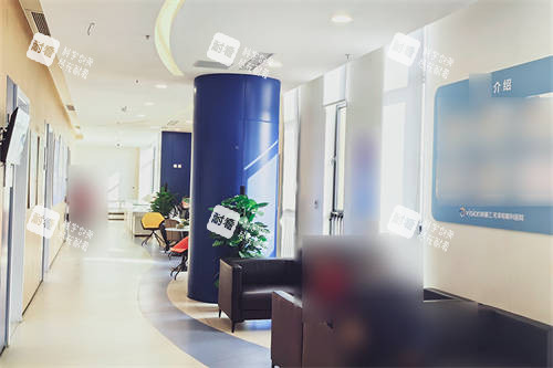 南通江河泽明眼科医院候诊区