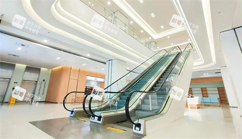 甘肃爱尔眼科医院电梯
