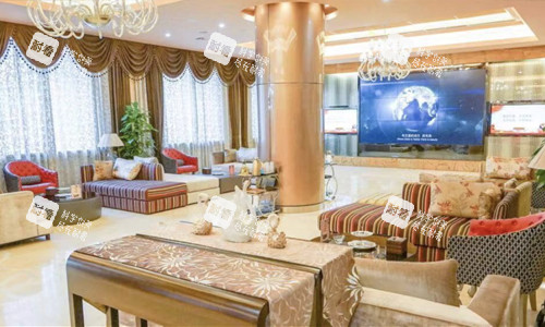 哈尔滨艺星医疗美容一楼休息区