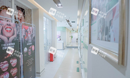 深圳美莱口腔的走廊环境