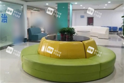 菏泽华厦眼科医院休息区 菏泽华厦眼科医院休息区