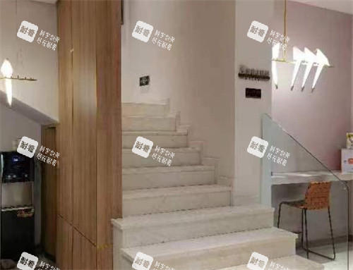 烟台美神科美医疗美容楼梯
