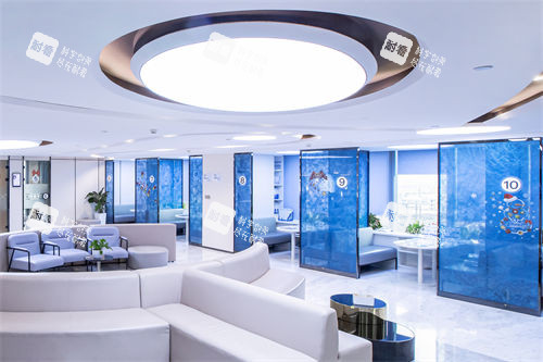 杭州太学眼科门诊部大厅候诊休息区 杭州太学眼科门诊部大厅候诊休息区