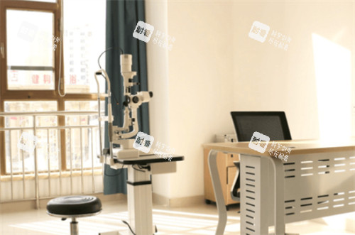 临沂华厦眼科检查区环境图 临沂华厦眼科检查区环境图