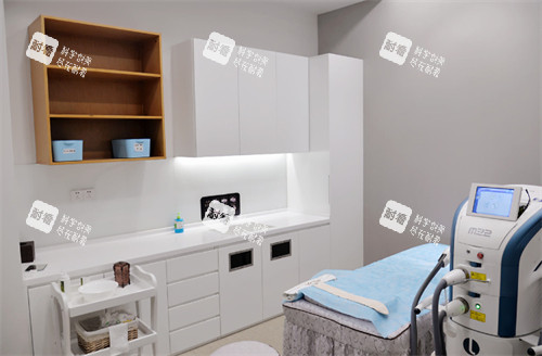 南京艺星医疗美容门诊部皮肤治疗区 南京艺星医疗美容门诊部皮肤治疗区
