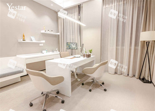 南京艺星吸脂医生推荐陈孝闯｜专注吸脂塑形，深浅分层技术好、术例多选医不踩坑