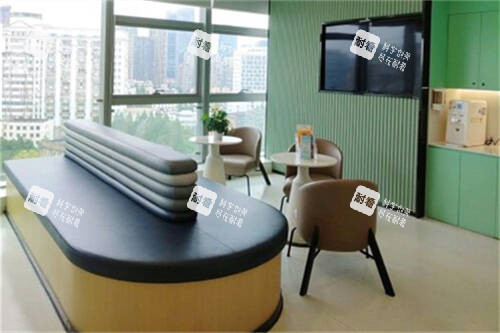 武汉悦瞳眼科医院休息候诊区