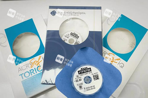 白内障手术晶体包装