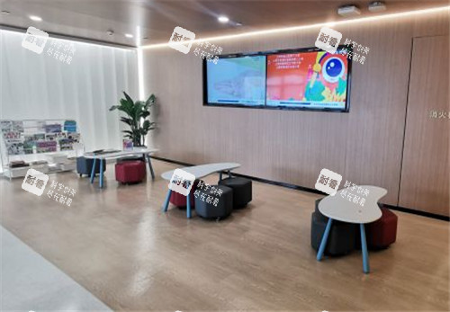 武汉悦瞳眼科大厅照片