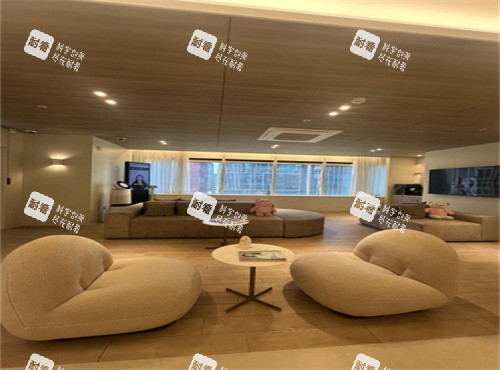 goldj皮肤科休息区