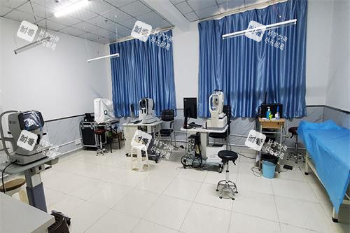 保定高碑店德仁眼科医院检查室