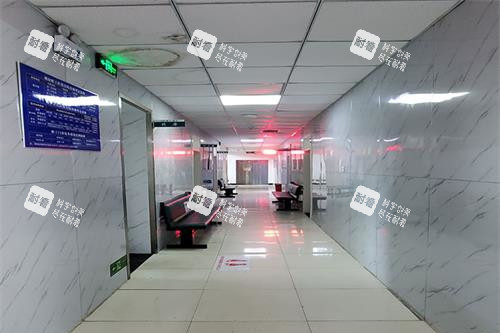 保定高碑店德仁眼科医院走廊